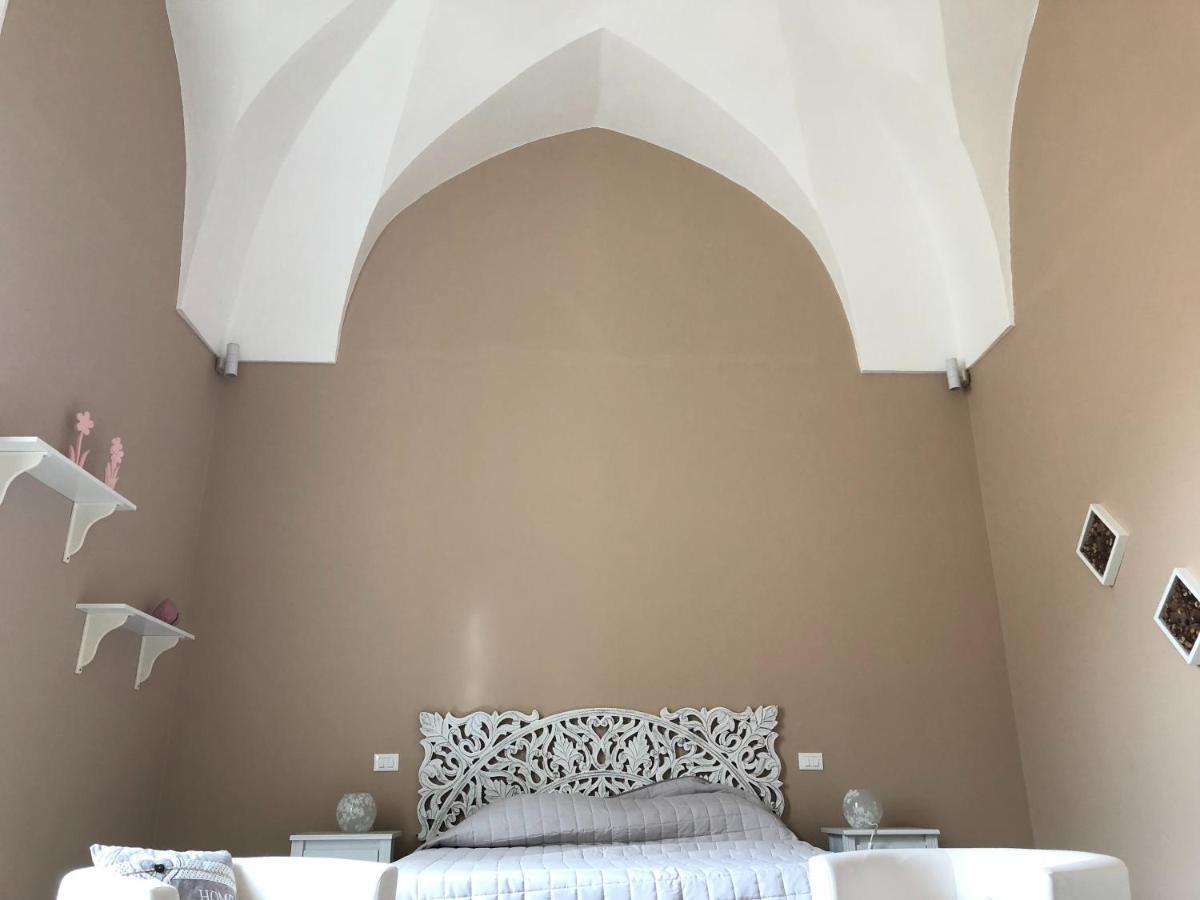 La Pigna Bianca Suites 莱切 外观 照片