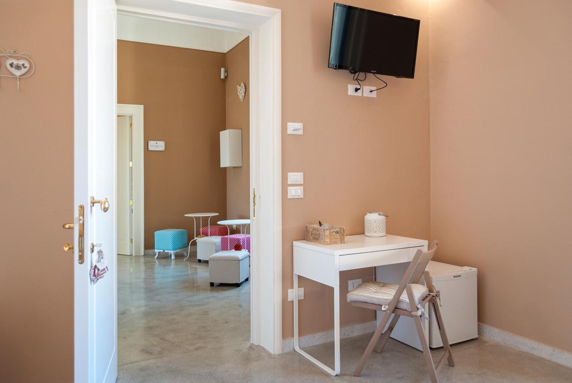 La Pigna Bianca Suites 莱切 外观 照片